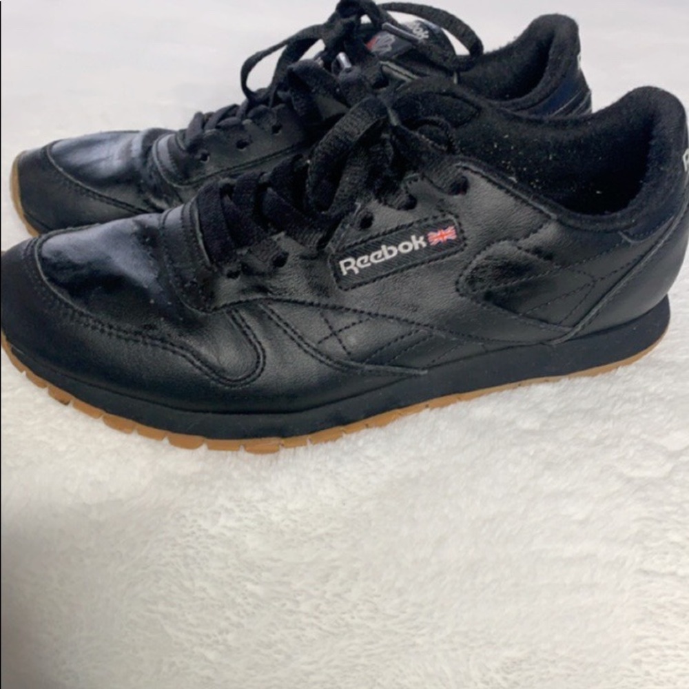 Reebok Classic Shoes 👞
